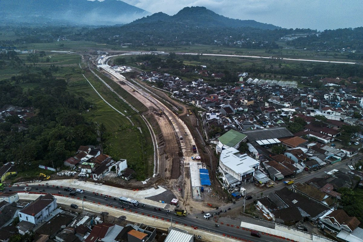 Gejolak Ekonomi di Balik Angka Pertumbuhan 5,11 Persen
