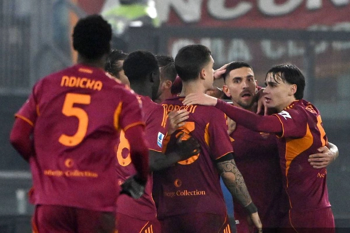 Hasil AS Roma Vs Cagliari: Donyell Malen Brace, Giallorossi Tempel Juventus