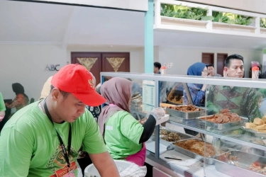 InJourney Airports Perluas Akses Pasar UMKM Lewat Warteg Gate 37