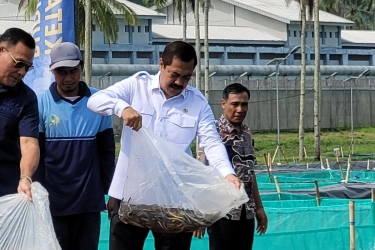 Menteri Imipas dan Rombongan Komisi XIII Sambangi Lapas Nusakambangan