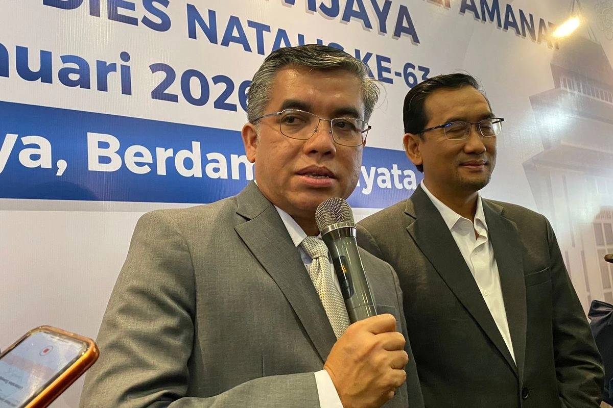 PNS dan Swasta WFA 5 Hari di Lebaran 2026, Menaker: Upah Tetap Dibayar dan Tak Potong Cuti