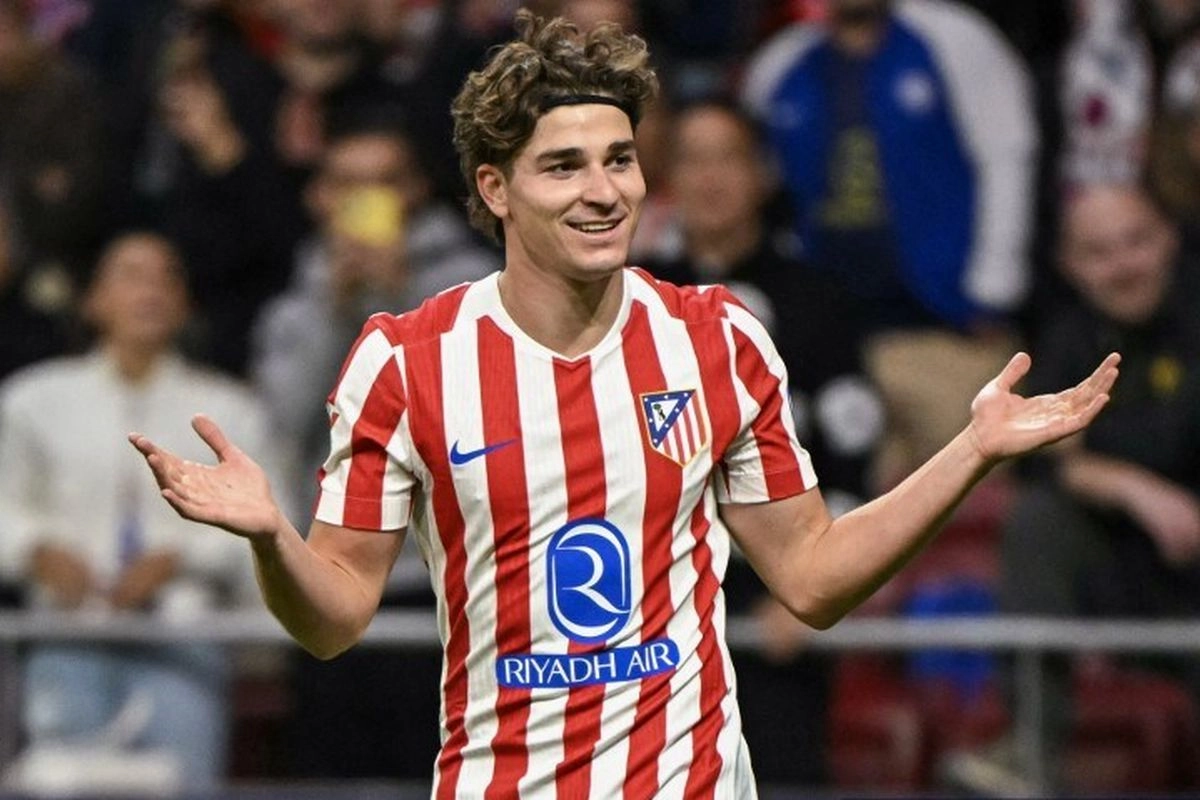 Rumor Julian Alvarez Akan Jadi Suksesor Lewandowski di Barcelona Dibantah Sang Agen