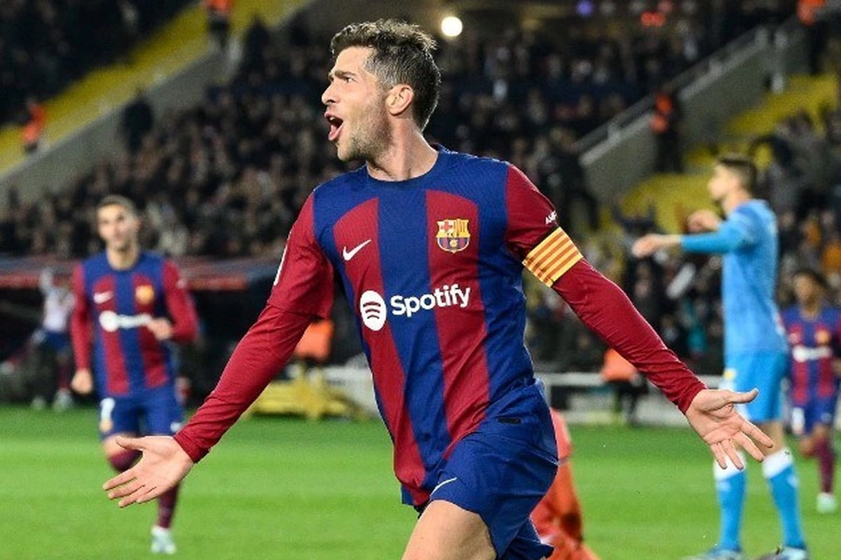 Tinggalkan Barcelona Dua Tahun Lalu, Sergi Roberto Kini Anggap Como Keluarga Baru
