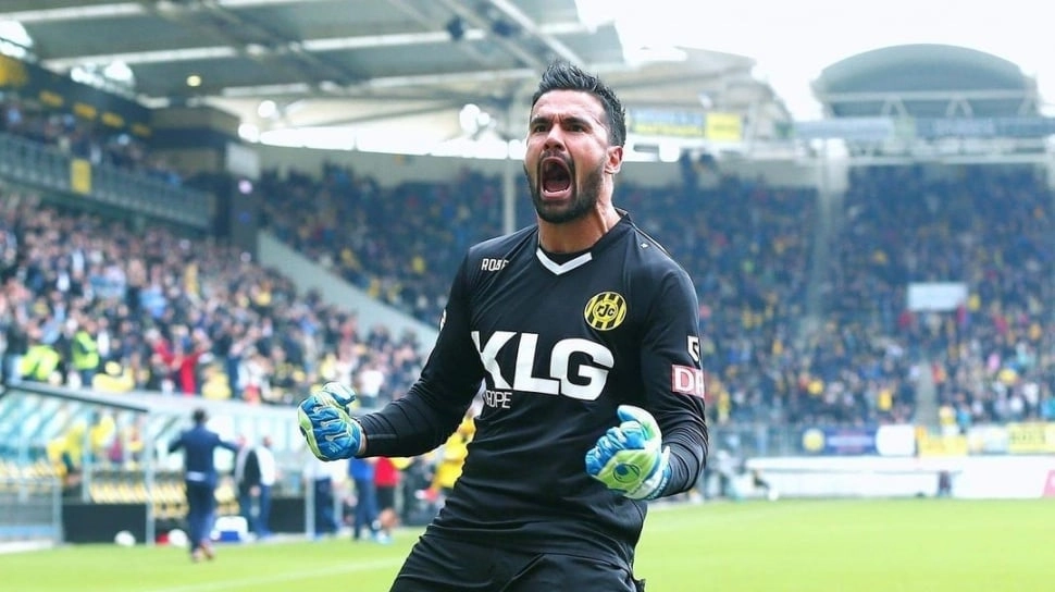 Kabar Kiper Keturunan Indonesia, Senior Maarten Paes yang Kini Jadi Agen Properti