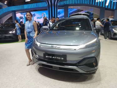 BYD Atto 3 Advanced Plus Bikin Segmen SUV Listrik Makin Panas Siap Tantang Rival