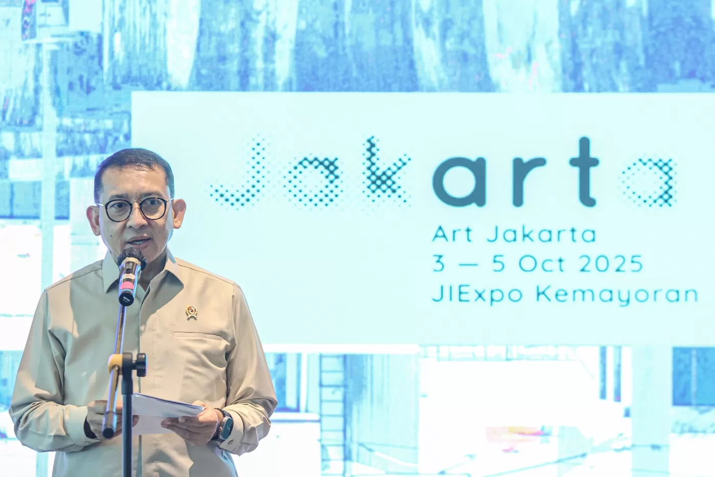 Fadli Zon Raih Gelar Profesor Kehormatan dari Universitas Nasional