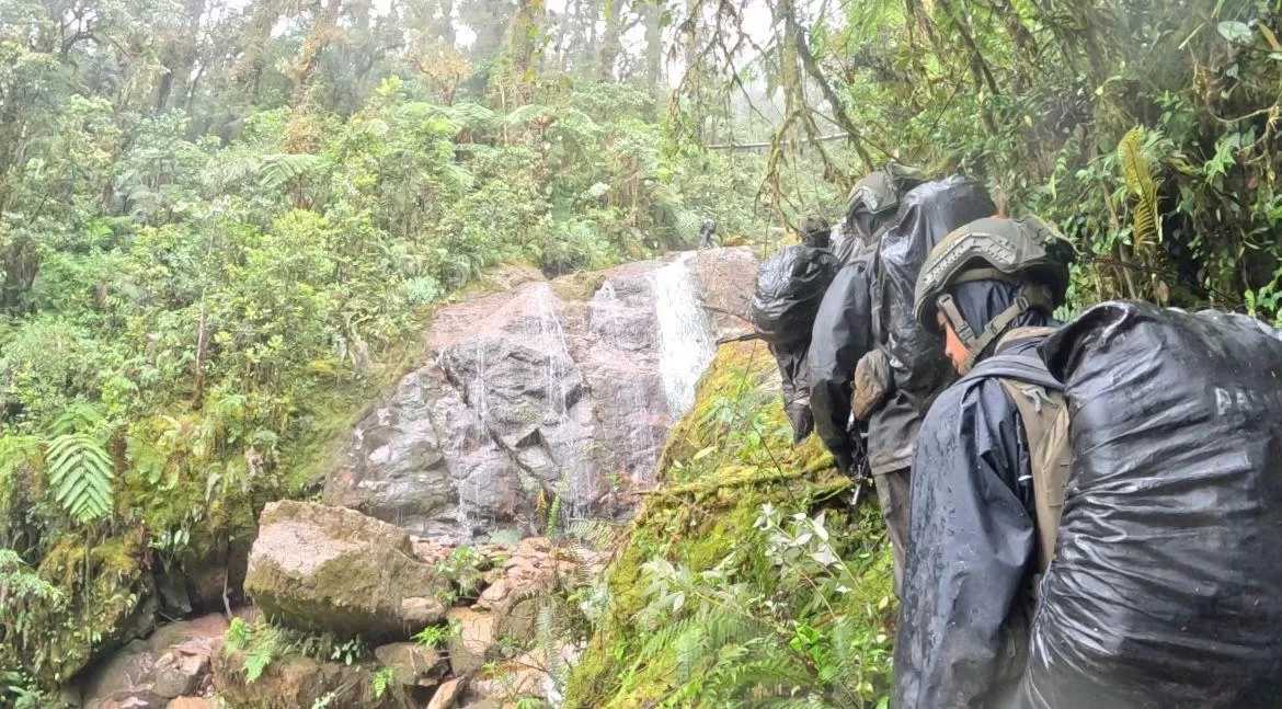 Kontak Tembak TNI dengan OPM Pecah di Mimika, Satu Prajurit Tewas