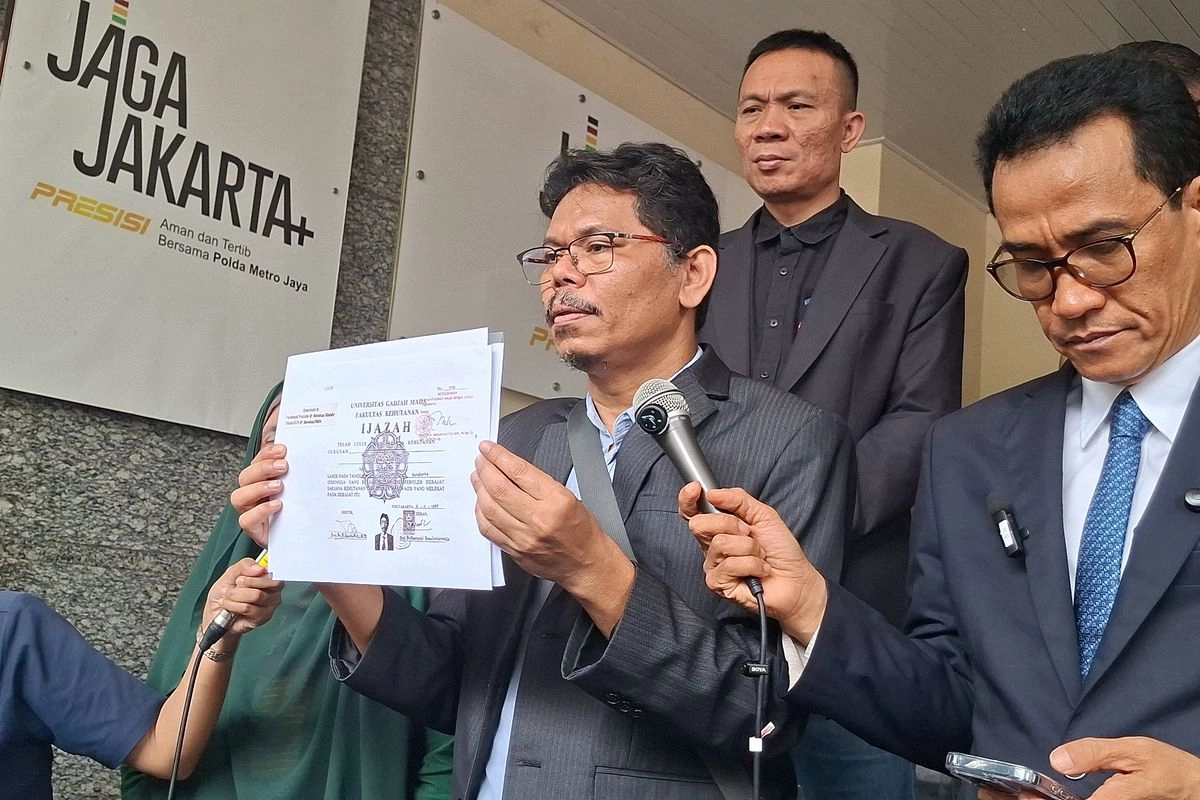 Bonatua Sebut Ijazah Jokowi yang Diteliti Roy Suryo Cs Identik dengan Dokumen KPU