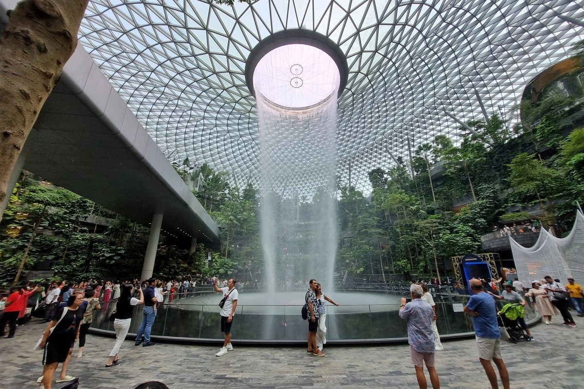 Changi Singapura Masuk Daftar Bandara Terbaik untuk Bertemu Cinta Sejati