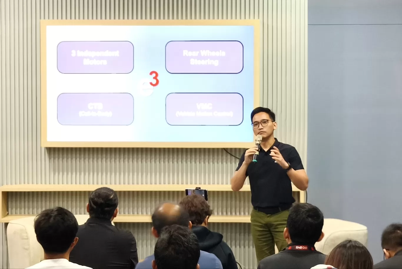 BYD Unjuk Gigi di IIMS 2026 lewat Platform e3 dan e4