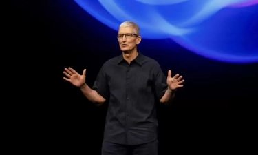 Tim Cook Berjanji Rayakan 50 Tahun Apple di Tengah Arah Baru Teknologi Global