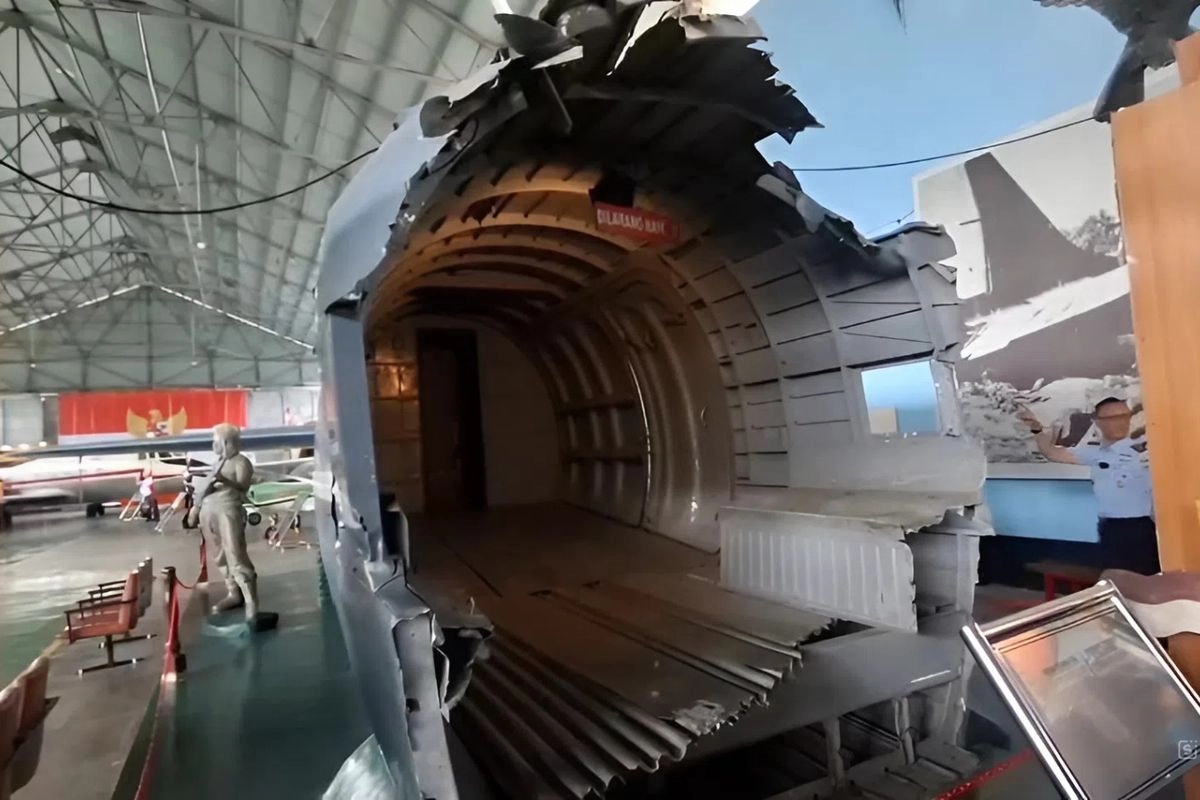 Ekor Pesawat Dakota, Saksi Agresi Belanda Menyerang Bantuan Kemanusiaan