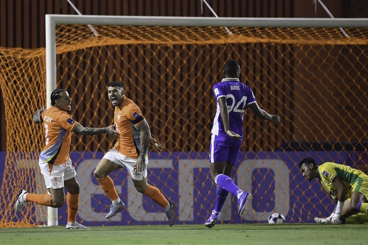 Faktor Kekalahan Telak Persib dari Ratchaburi di Mata Hodak