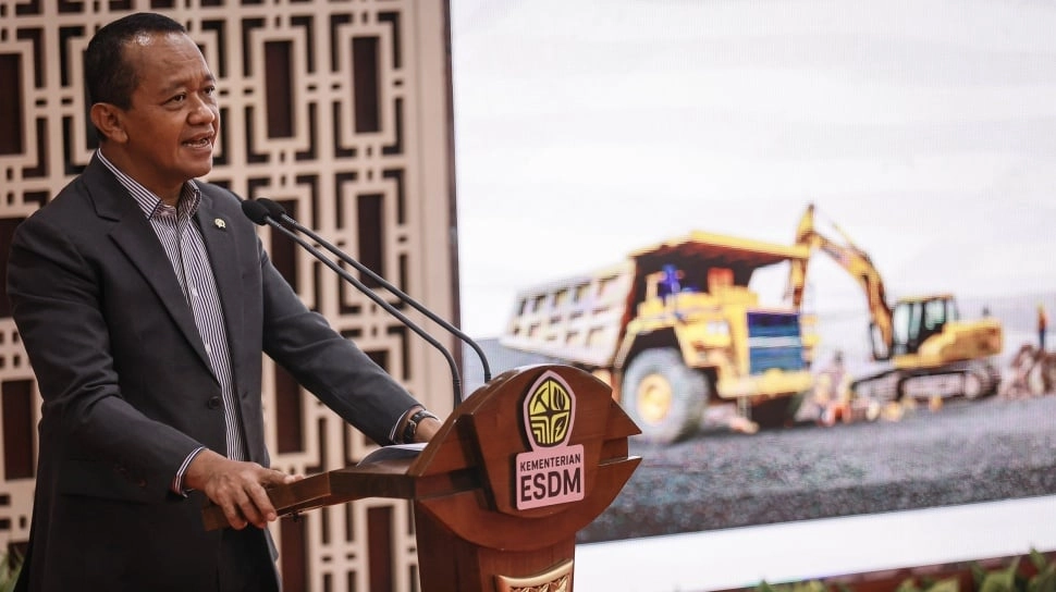 Di Balik Rencana Bahlil Potong Produksi Batu Bara