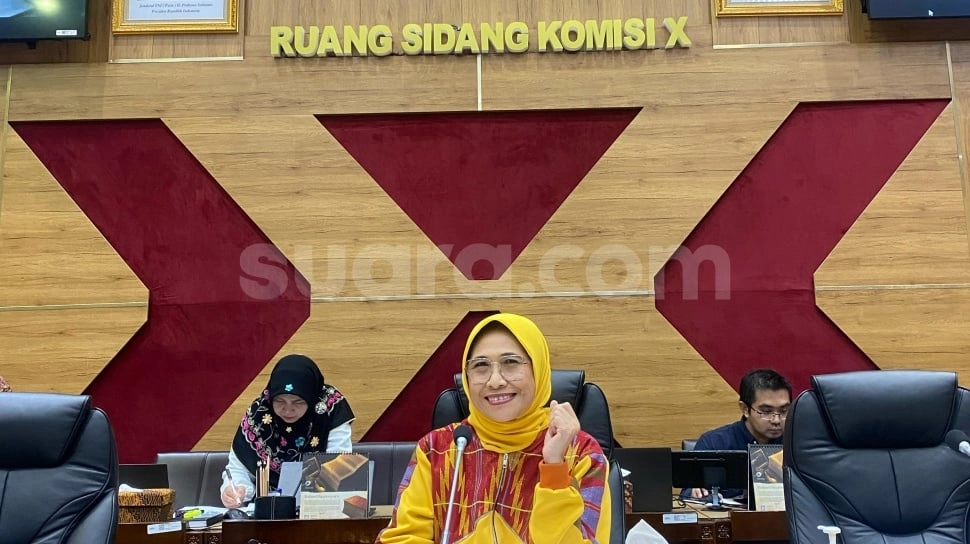 Guru Telanjangi 22 Siswa SD di Jember, Komisi X DPR: Harus Ada Efek Jera, Bila Perlu Diberhentikan