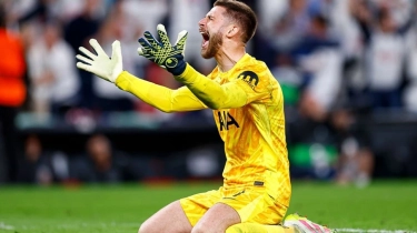 Terpuruk bersama Spurs, Inter Milan dan Juventus Siap Tampung Guglielmo Vicario