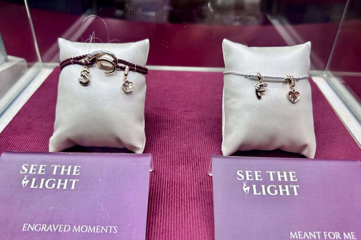 Frank & Co. dan Maudy Ayunda Luncurkan Charm Alphabet Berlian Alami