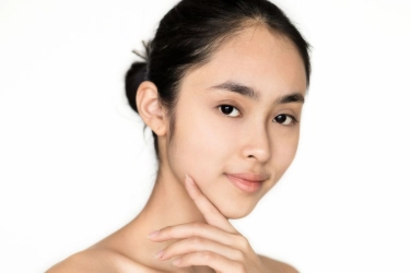 Kulit Sensitif Mudah Iritasi? Ini Pilihan Skincare yang Perlu Diperhatikan