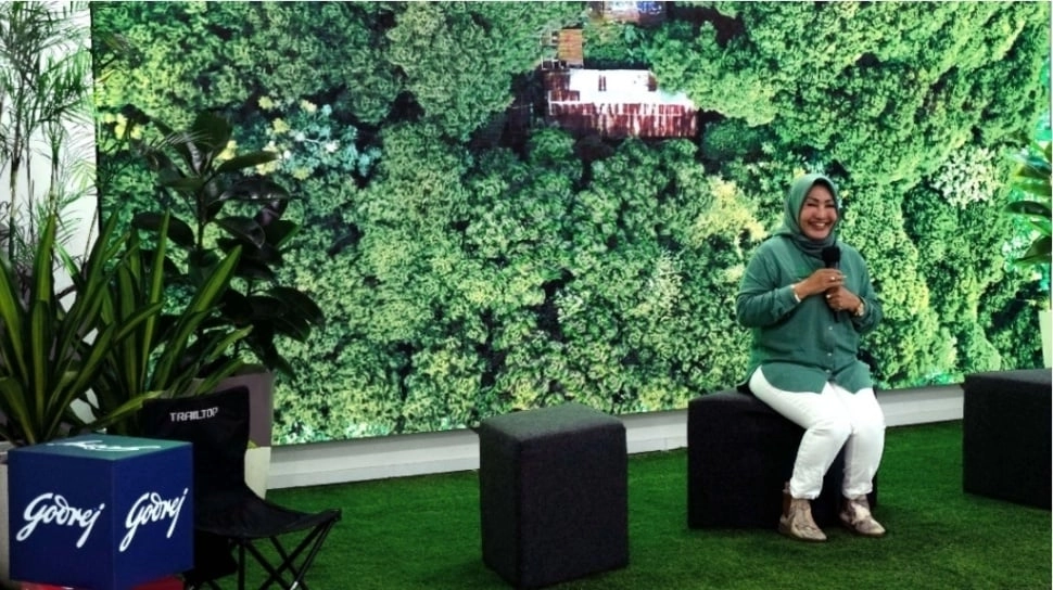 Dari 2.000 Meter ke 30 Hektare: Kisah Rosita dan Hutan Organik yang Tumbuh dari Keteguhan