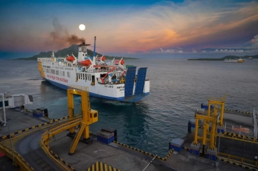 Ada Diskon Tiket, ASDP Prediksi 5,8 Juta Orang Naik Kapal Ferry Selama Periode Mudik Lebaran