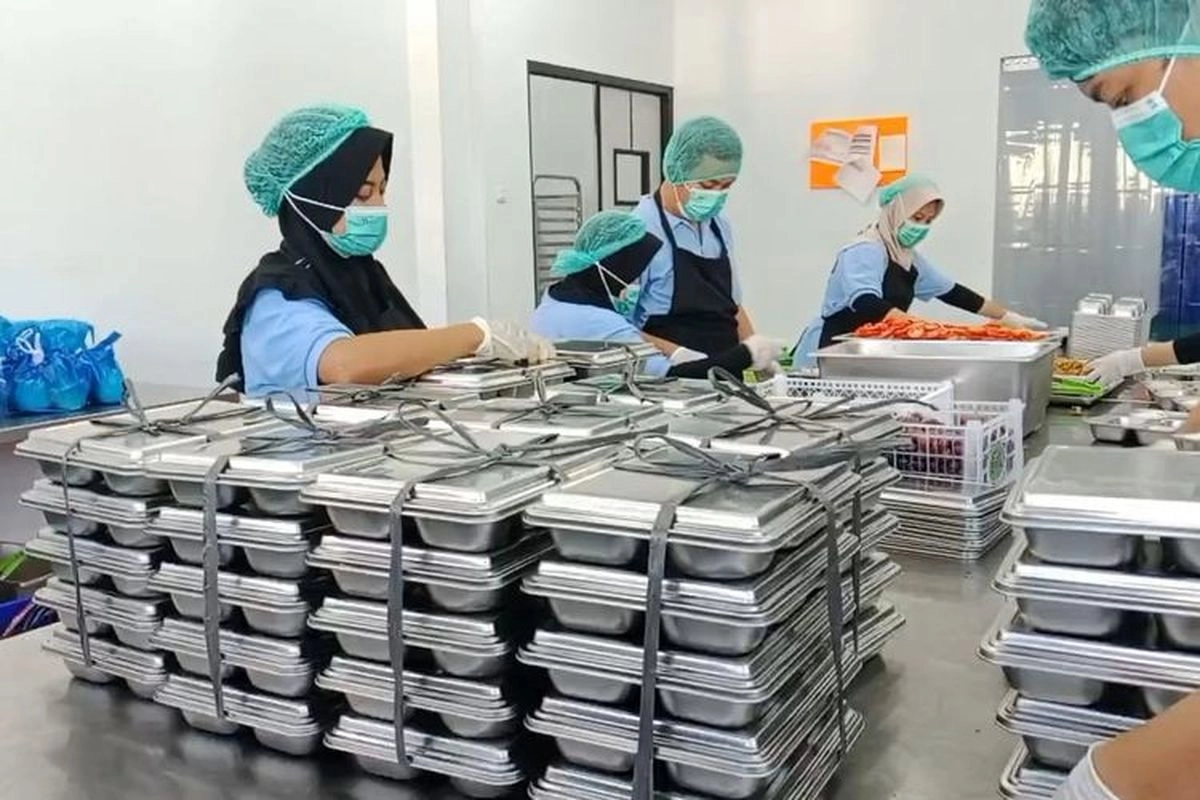 MBG Disebut Serap 987.000 Tenaga Kerja, 40.000 UMKM Ikut Bergerak