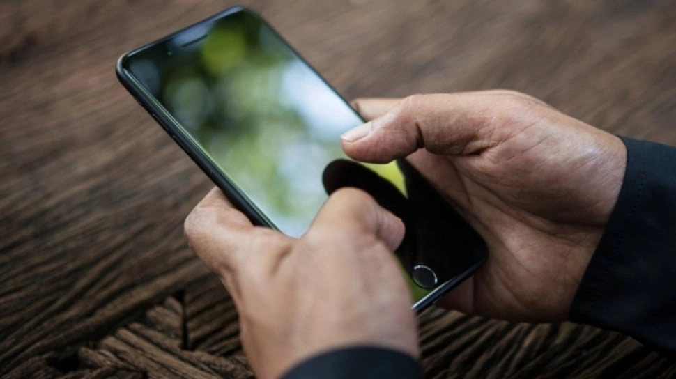 7 HP Layar Super AMOLED dengan Kamera Ultrawide Paling Murah, Spek Kelas Atas