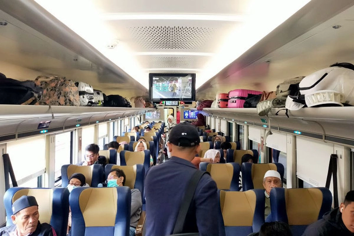 Ada Kereta Tambahan, Stok Tiket KA Lebaran 2026 di Daop 7 Madiun Melimpah