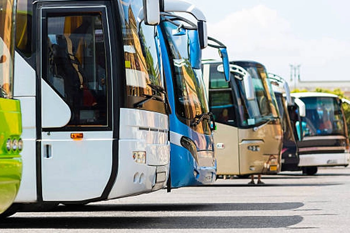 Bawa Bus Kapasitas 45 Diisi 83 Penumpang, Sopir di Vietnam Ditilang Rp 37 Juta