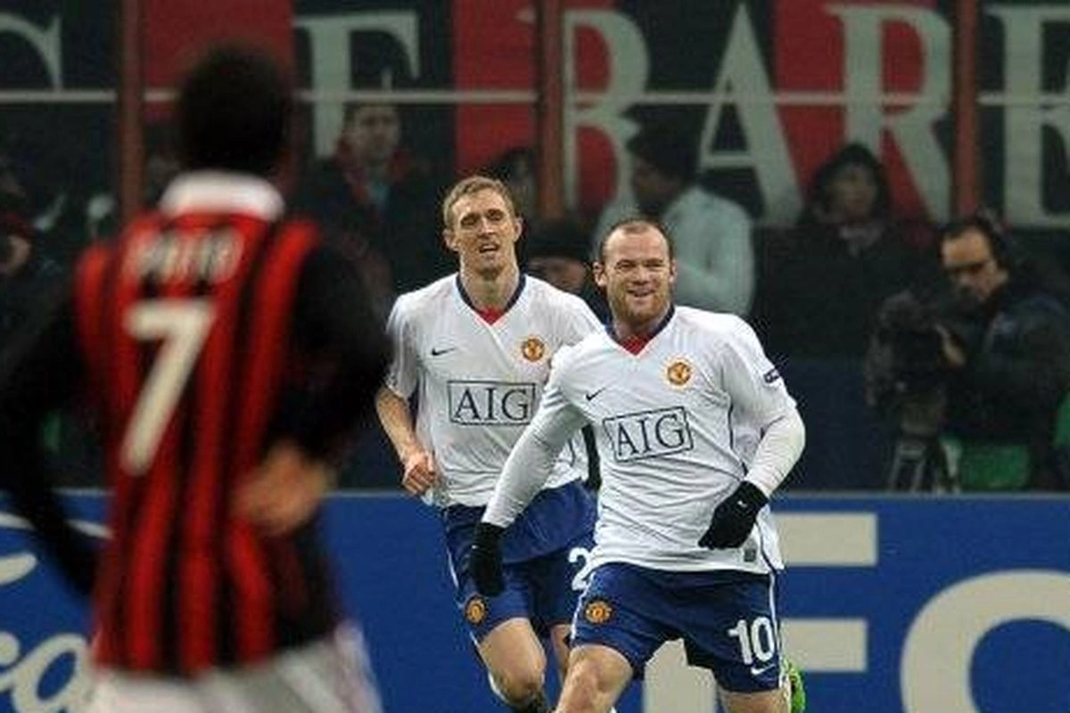 Kisah Wayne Rooney Jadi Pemusnah Tabu Man United di Kandang AC Milan