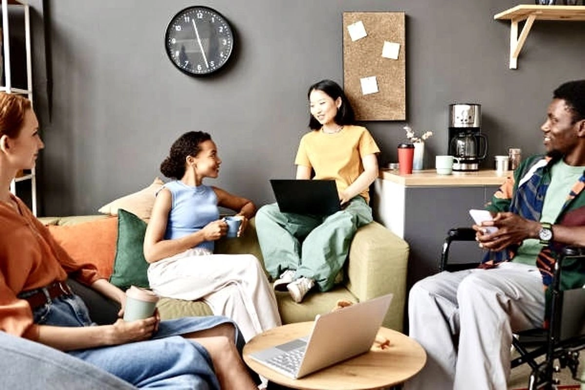 57 Persen Gen Z Pilih Side Hustle, Tak Lagi Kejar Jabatan Tinggi