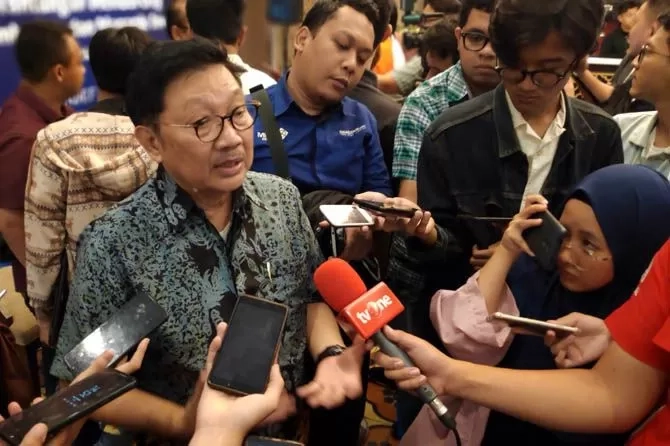 96 Pinjaman Daring Diperiksa, Eks Ketua KPPU Sebut Price Cap Berbeda dengan Price Fixing