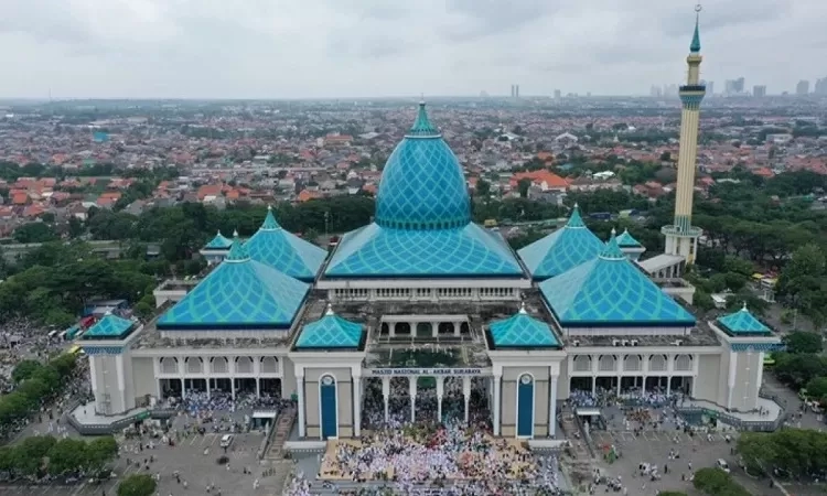 Jadwal Salat dan Imsakiyah 30 Hari Ramadhan 2026 untuk Surabaya dan Sekitarnya
