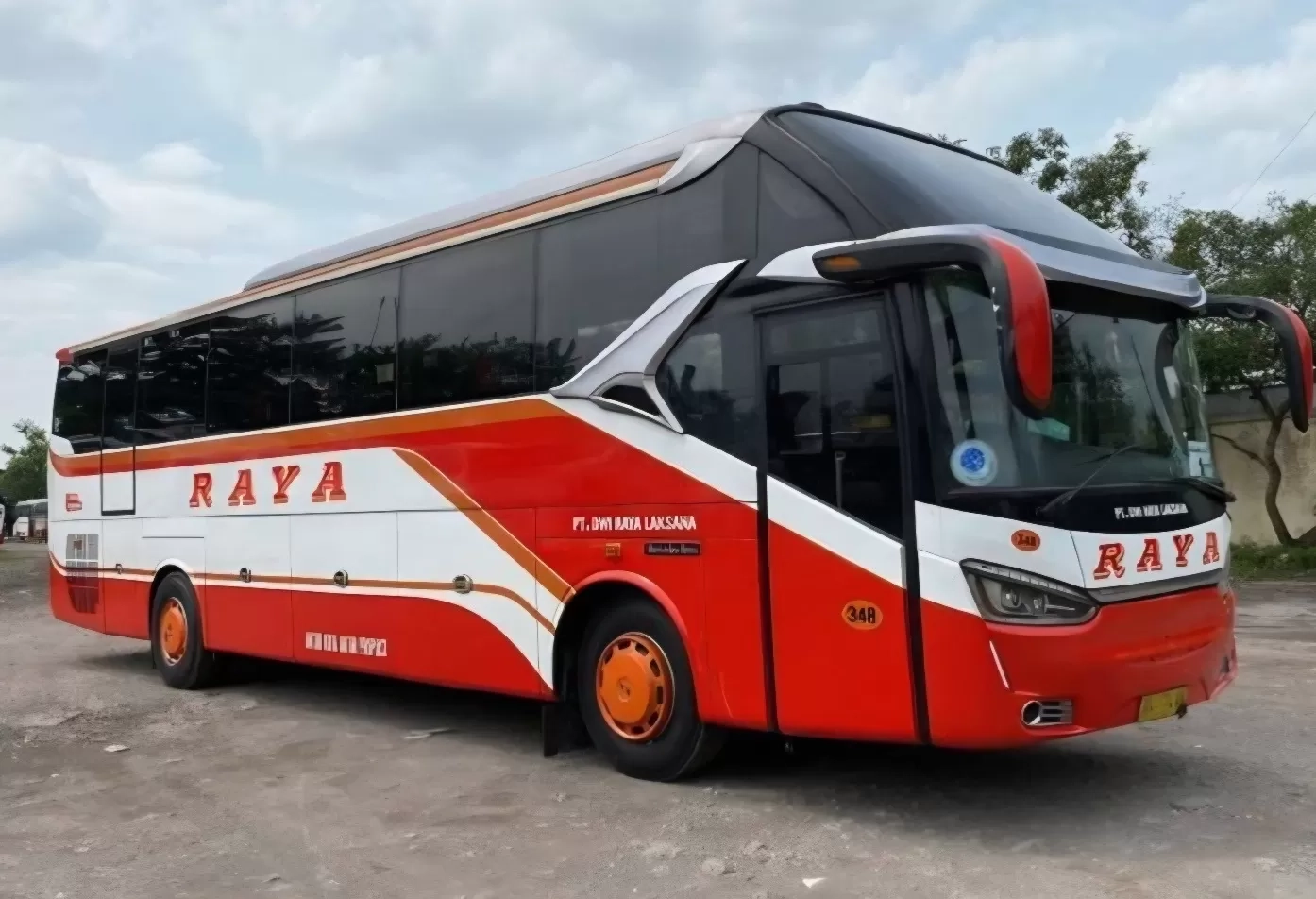 Mudik Lebaran 2026 Jakarta–Solo Naik Bus: 6 Pilihan Terbaik, Tarif Terbaru, dan Tips Anti Kehabisan Tiket