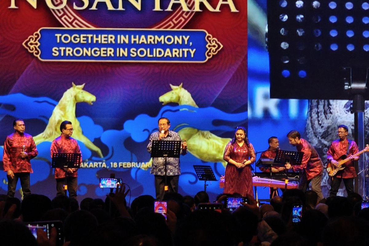 SBY Nyanyikan Lagu Ciptaan Sendiri di Perayaan Imlek Demokrat, Judulnya ''Hening''