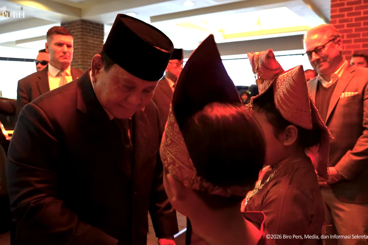 Tiba di Amerika, Prabowo Sempatkan Sapa Diaspora yang Menyambutnya