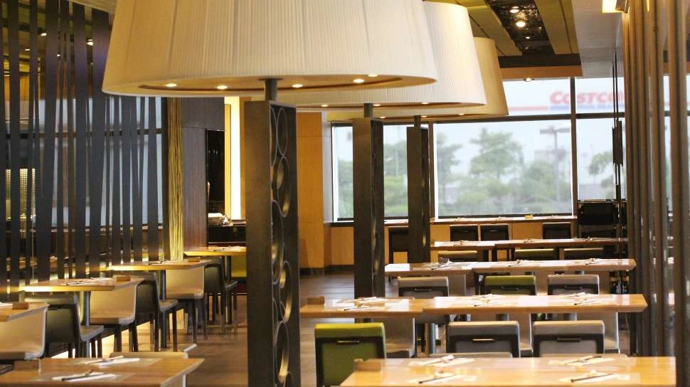 DPR Dukung Larangan Sweeping Rumah Makan Selama Ramadan