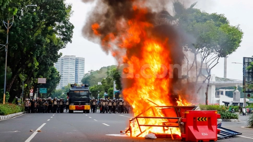 Munculnya Grup WhatsApp KPR-Depok hingga Pasukan Revolusi Jolly Roger Sebelum Aksi Demo Agustus 2025
