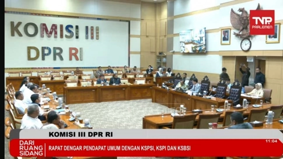 Temui Komisi III DPR, Tiga Konfederasi Buruh Tegaskan Polri Tetap di Bawah Presiden