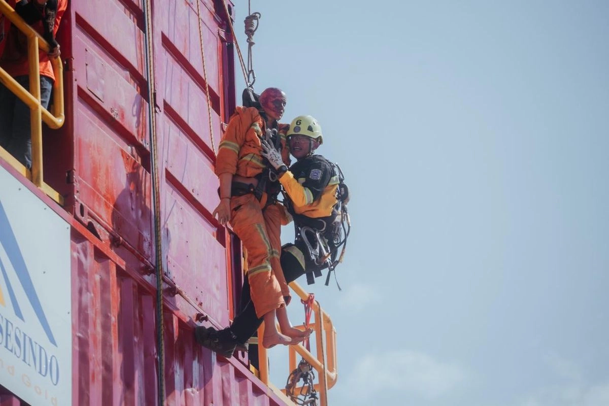 Komitmen K3 Grup Merdeka, Catat Hampir 50 Juta Jam Kerja Tanpa Cedera