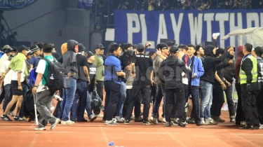 5 Fakta Miris Usai Persib Disingkirkan Ratchaburi FC: Suporter Masuk Lapangan Sampai Teror Rasisme