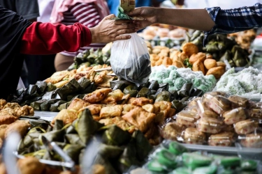 8 Spot Berburu Takjil Paling Populer di Jakarta