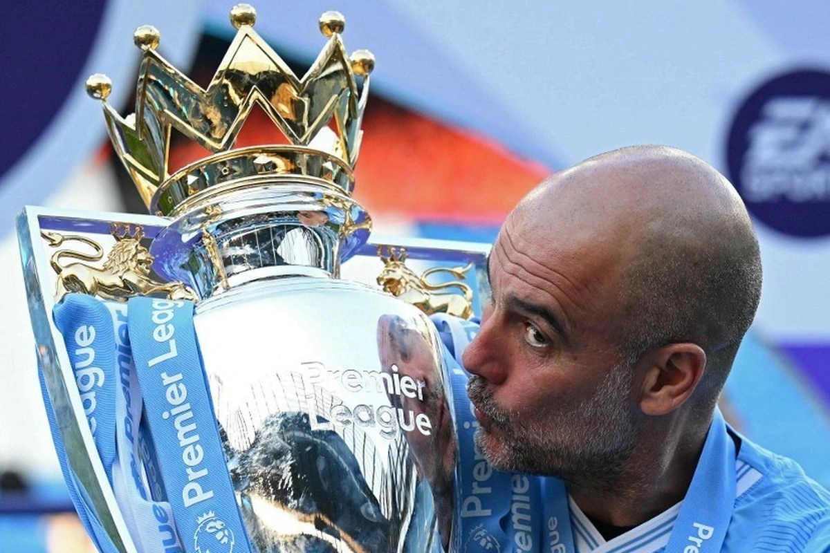 Mantan Kapten Man United Ingin Pep Guardiola Tetap Latih Man City