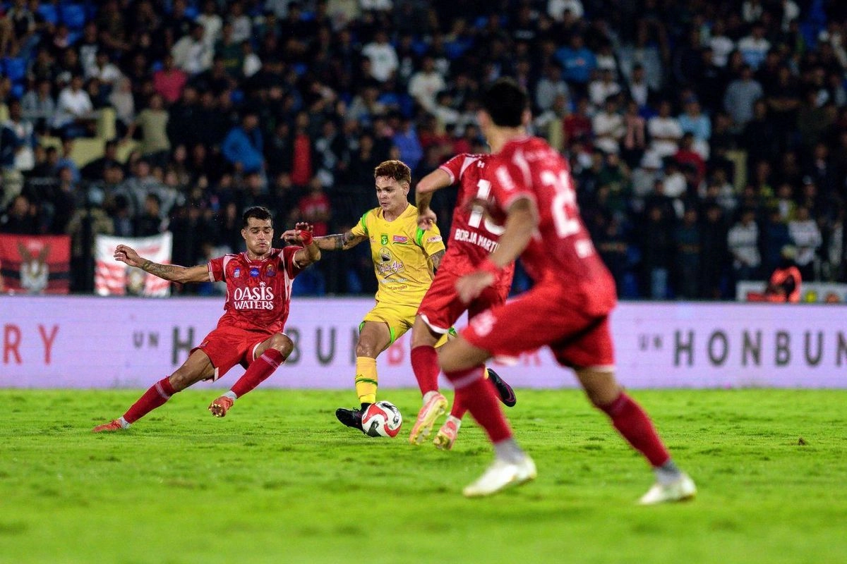 Catatan Bernardo Tavares Usai Persebaya Takluk di Markas Persijap