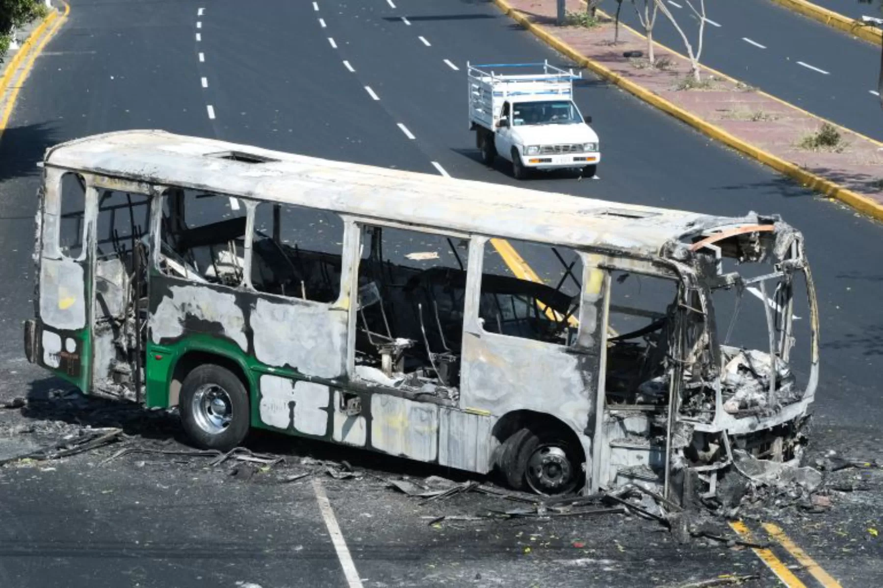 Bandara di Meksiko Lumpuh usai Bos Kartel Narkoba El Mencho Tewas: Penerbangan Dibatalkan dan Jalan Diblokir