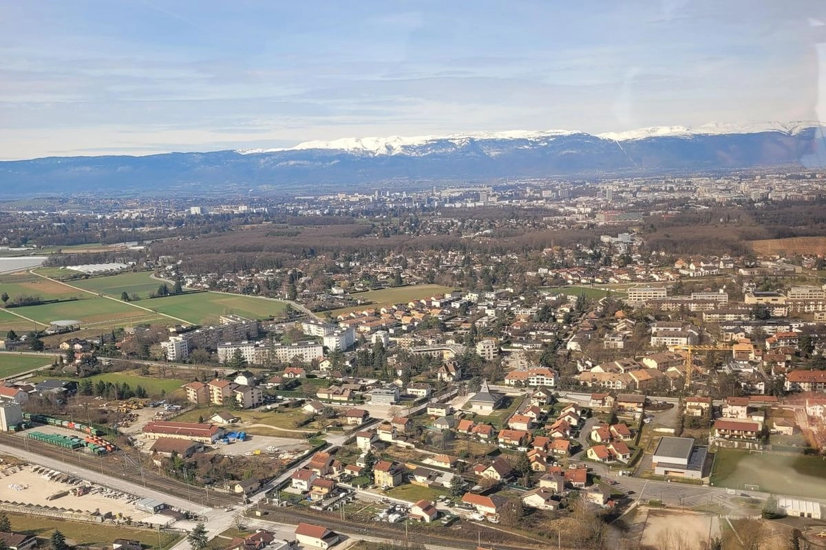 Keindahan Jenewa dari Puncak Gunung Saleve, The Balcony of Geneva...