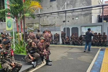 Ratusan Banser Kawal Sidang Praperadilan Eks Menag Yaqut, Pengacara: Solidaritas dan Dukungan Moril