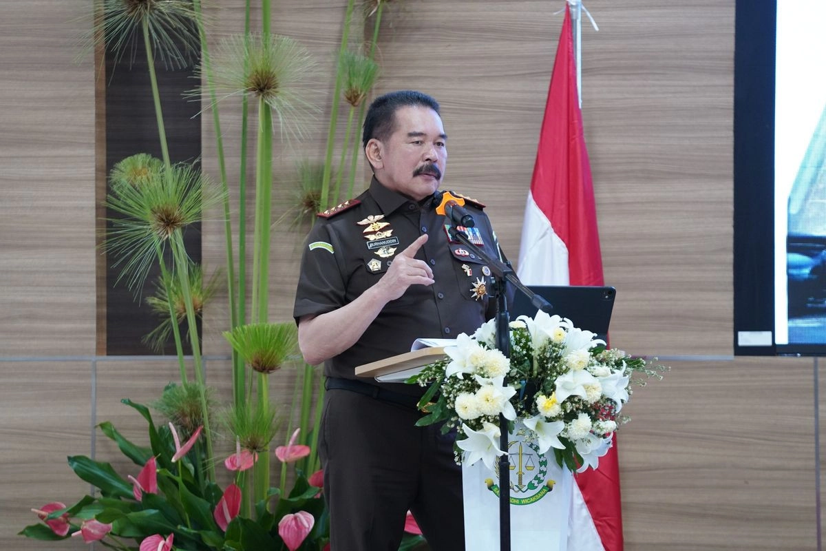 Jaksa Agung Minta Jajaran di Daerah Berani Sikat Kasus ''Korupsi Kakap''