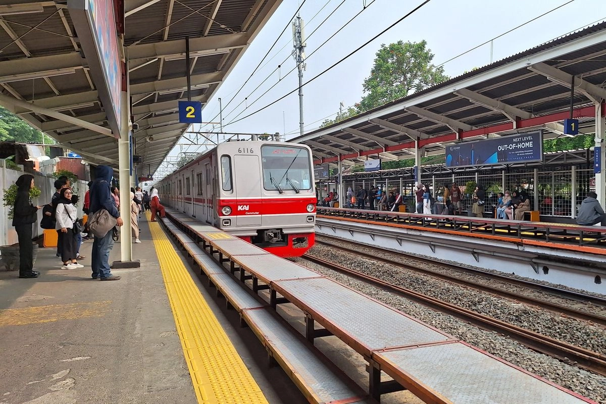 Rute KRL Jakarta akan Diperpanjang sampai Cikampek dan Sukabumi pada 2026