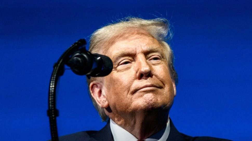 Donald Trump Dituntut Kembalikan Dana Tarif Rp 2.700 Triliun