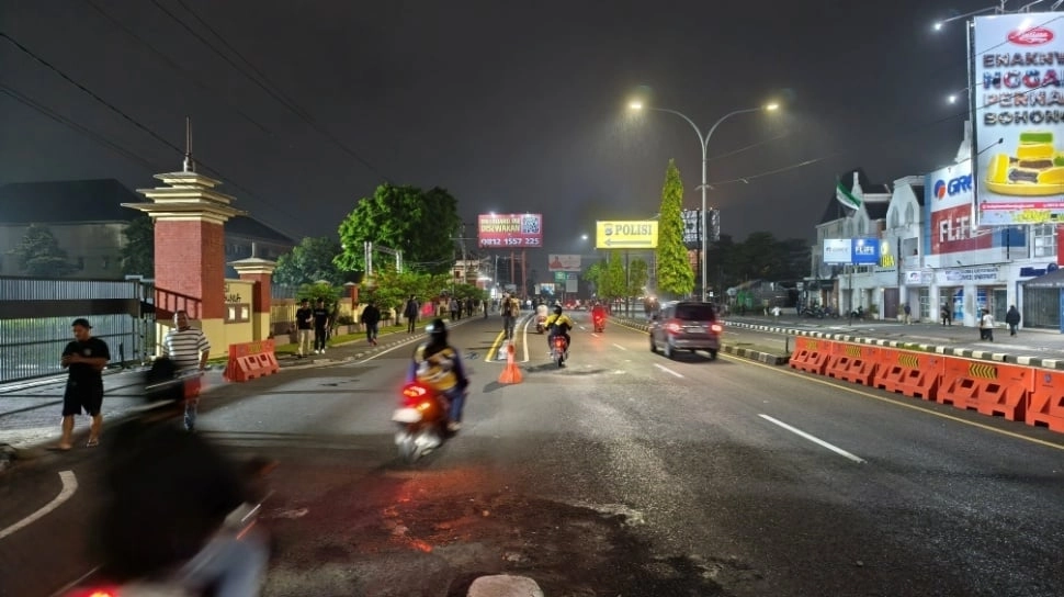 Massa Aksi di Depan Polda DIY Dibubarkan Paksa oleh Sekelompok Orang Berpakaian Sipil